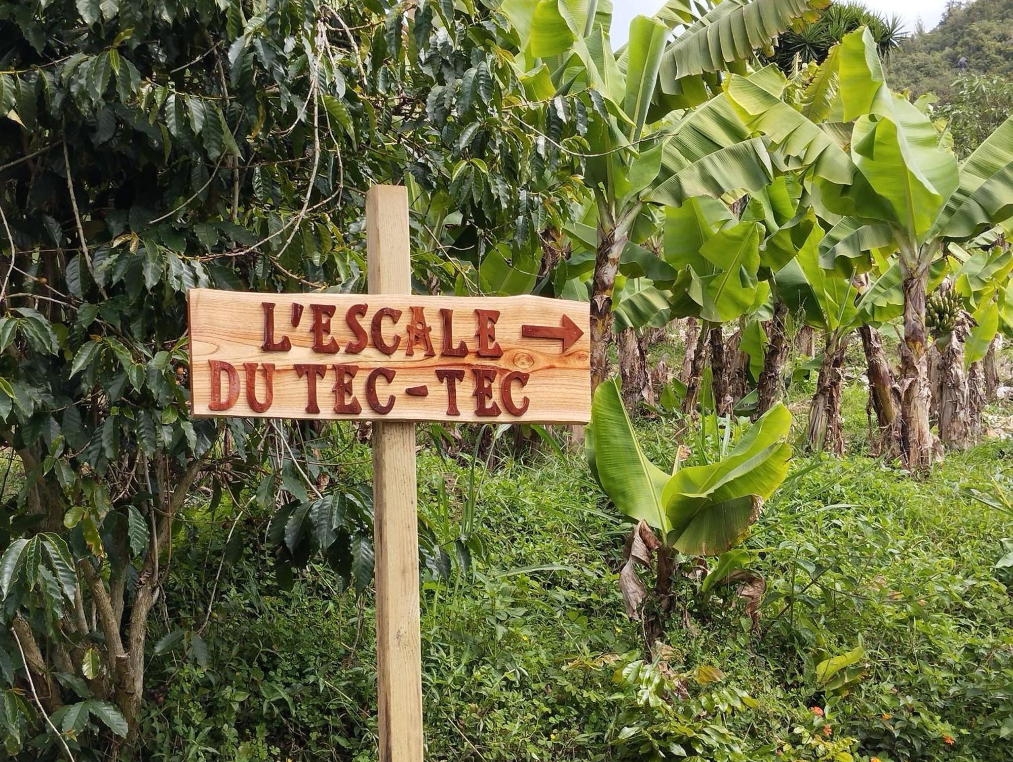 L'Escale Du Tec-Tec Villa Salazie Luaran gambar